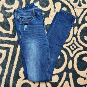 Hollister Women's Dark Blue Skinny Jeans